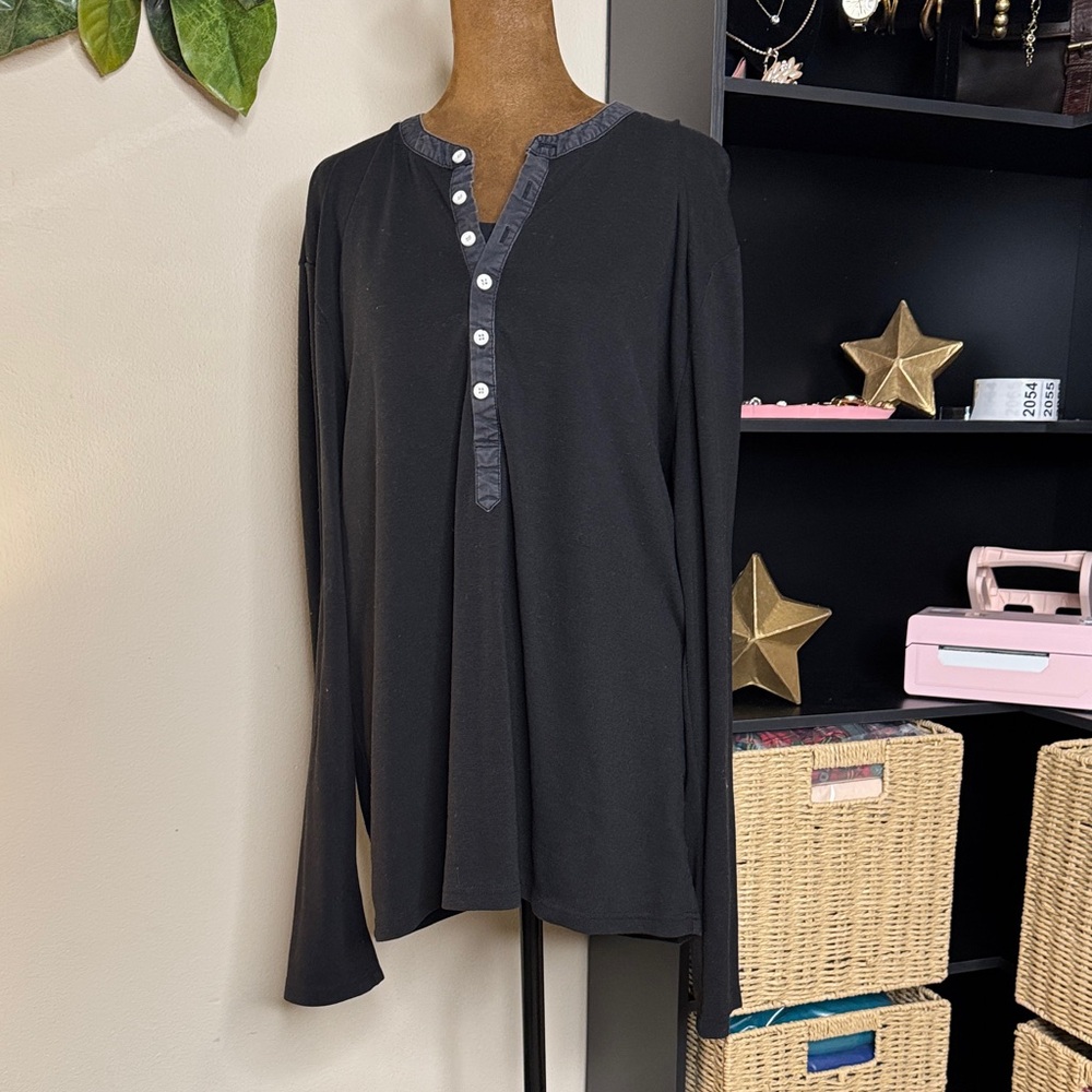 Black Long Sleeve Ladies Henley Button-Up Shirt